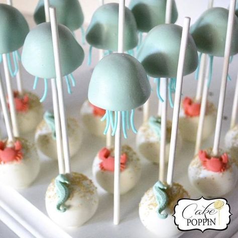 Beach Cake Pops, Fish Cake Pops, Cake Pop Designs, How To Make Fish, Beach Cake, Cooking Party, Pop Cupcakes, Baking Stuff, Sea Cakes