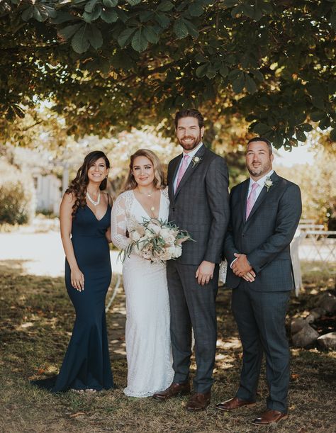 Bride Groom Best Man Maid Of Honor, Maid Of Honor And Best Man Pictures, Groom And Best Man Pictures, Bride And Maid Of Honor Pictures, Older Couple Wedding, Small Bridal Party, Groom And Best Man, Picture Ideas Wedding, Megan Wilson