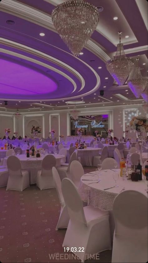 Sala Za Vjencanje, Wedding Party Ideas, Function Hall, Arab Wedding, Wedding Dresses Cinderella, Reception Hall, Wedding Hall, Math Strategies, Wedding Function