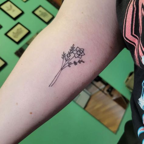 Just a fine line daffodil for your Tuesday afternoon! Still way behind on email sorry been too busy to answer. . . . . #daffodiltattoo… | Instagram Daffodil Rose Poppy Tattoo, Jonquil And Daffodil Flower Tattoo, Delicate Daffodil Tattoo, Carnation And Daffodil Tattoo, Daffodil Tattoo Fine Line, Daffodil Fine Line Tattoo, Small Daffodil Tattoo, Fine Line Daffodil, Rose And Daffodil Tattoo