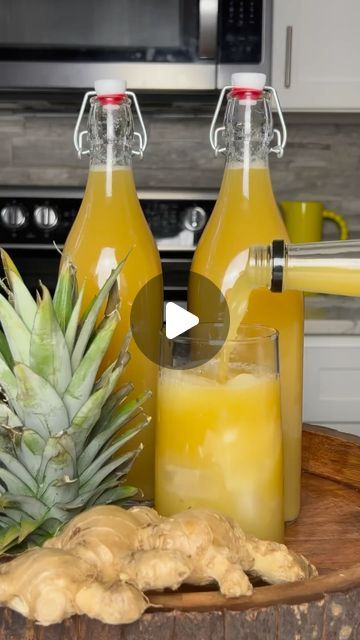 🍷🍴🍯 Nickoy Binning 🌽🍇🍒🍸 on Instagram: "Pineapple Ginger Juice 🇯🇲 @typhaniecooks   As a Jamaican, I like ginger in all my fresh juices. Don’t unshackle me! 😂  INGREDIENTS: 1/2 lb ginger, grated 2 pineapples, juiced (~6 cups) 6 cups water 1 cinnamon stick 6 cloves 2 limes (or more, to taste) 3/4 to 1 cup brown sugar (to taste)  INSTRUCTIONS: 1. Thoroughly wash, partially peel, then grate 1/2 lb ginger. Set aside. 2. Throughly wash then peel two pineapples. Reserve at least half of the skin/peels, cut out the cores, then cut the pineapples into chunks. Set aside. 3. Bring 6 cups of water to a boil. Add the ginger to the boiling water along with the reserved pineapple skin, cinnamon stick, and cloves. 4. Reduce the heat to low, and allow the pot to come to a low simmer (should take n How To Cut Ginger, Pineapple Ginger Juice, Ginger Drink Recipe, Ginger Juice Benefits, Pineapple Skin, Pineapple Juice Recipes, Ginger Detox, Pineapple Ginger, Fresh Juices