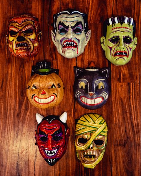 Vintage Halloween Masks, Half Masks, Diy Halloween Masks, Monster Mask, Halloween Folk Art, Pumpkin Mask, Halloween Everyday, Half Mask, Mask Halloween