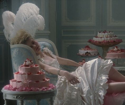 Marie Antoinette Aesthetic, Marie Antoinette Movie, Marie Antoinette Party, Marie Antoinette 2006, Literary Devices, Royalty Aesthetic, Sofia Coppola, Princess Aesthetic, Film Aesthetic