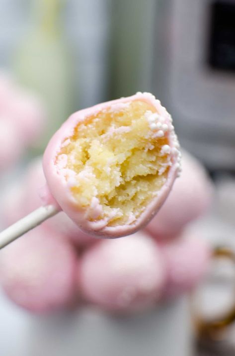 Starbucks Pink Cake Pops Recipe | A Pressure Cooker Cookie Cake Pops Recipe, Sugar Cookie Cake Pops, Cake Pops Starbucks, Starbucks Sugar Cookie, Cookie Cake Pops, Vanilla Cake Pop Recipe, Vanilla Cake Pops, Starbucks Cake Pops, Cake Pops Recipe