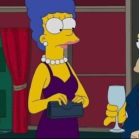 Marge Simpsons, Simpsons Characters, Marge Simpson, Prime Time, Big Bird, Random Pics, Cute Art Styles, The Simpsons, Lisa Simpson