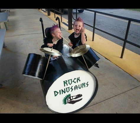 Too cool.... Rock drummer wheelchair Halloween costume  | www.fireflyfriends.com Drummer Costume, Dracula Halloween Costume, Awesome Halloween Costumes, Rock Drummer, Wheelchair Costumes, Ghostbusters Theme, Ghostbusters Movie, The Best Halloween Costumes, Yabba Dabba Doo