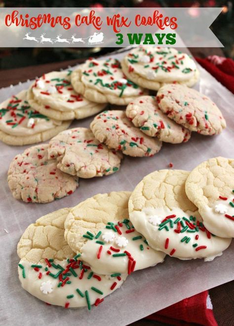 Christmas Cake Mix Cookies, Hanukkah Cake, White Cake Mix Cookies, 2023 Cookies, Brownie Treats, Chocolate Chip Shortbread Cookies, New Year's Desserts, Pinterest Christmas, Toffee Cookies