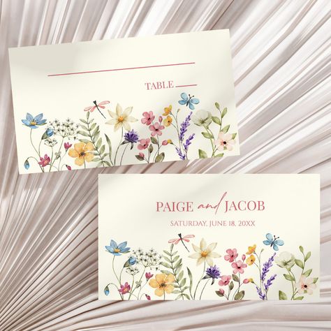 Wedding Name Tags, Wedding Name Cards, Wedding Place Card, Name Place Cards, Wedding Flats, Wedding Name, Flower Names, Wildflower Wedding, Wedding Place