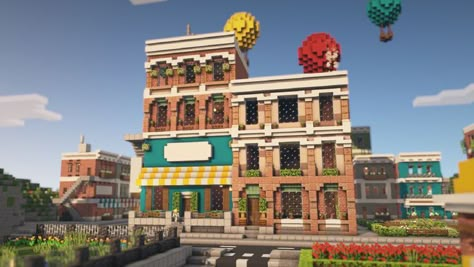 Minecraft Shop Exterior, Minecraft San Francisco House, Minecraft Shop Building, Minecraft American Town, Shopping District Minecraft, Minecraft City Shops, Minecraft Corner Store, Minecraft European Buildings, City Ideas Minecraft