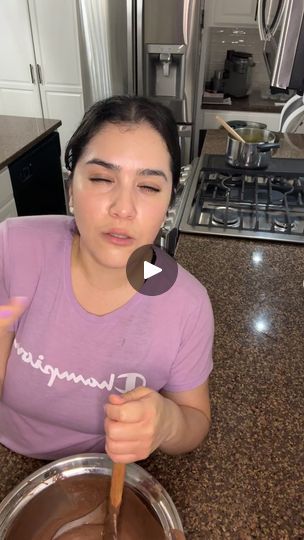 Jennifer cocinando  was live. | By Jennifer cocinandoFacebook Jennifer Albert Video Call, Dr Jennifer Albert, Jennifer Albert Video, Jennifer Albert Photo, Jennifer Video, Jennifer Albert, Jennifer Aniston Videos, Video Call With Boyfriend Screen Photo, Screen Photo