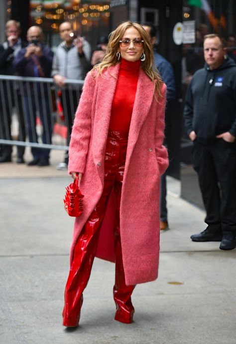 Jennifer Lopez in Prabal Gurung FW24, in Michael Kors promoting “Atlas” in NYC : r/whatthefrockk Monochromatic Outfit Red, Jlo Street Style, Red Monochromatic Outfit, Jay Lo, Jlo Fashion, Red Monochromatic, Jennifer Lopez Outfits, Jlo Style, Colourful Fashion