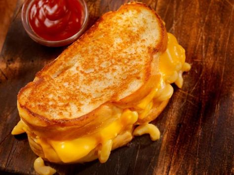 You may even find some wacky combinations that will intrigue your taste buds. Mac And Cheese Grilled Cheese, Macaroni And Cheese Pizza, Fancy Mac And Cheese, Would You Rather Quiz, Grilled Mac And Cheese, Guacamole Grilled Cheese, How To Make Macaroni, Arizona Food, Cheese Game