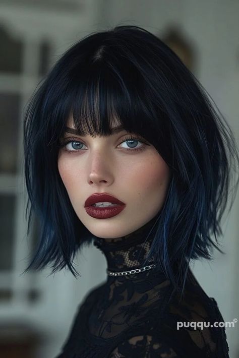 blue-black-hair-20 Blue Black Hair Dye, Blue Black Hair Color, Κούρεμα Bob, Blue Black Hair, Dramatic Hair, Lighter Hair, Black Hair Dye, Fishtail Braid, Dye My Hair