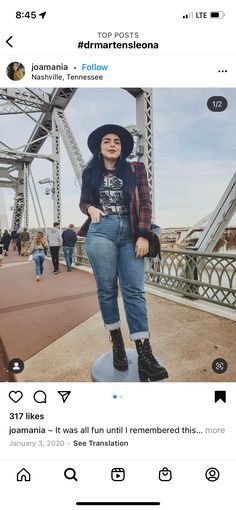 Doc Martens Jeans Outfit Winter, Leona Boots Dr Martens Outfit, Doc Martens Leona Outfit, Leona Dr Martens Outfit, Leona Doc Martens Outfit, Dr Martens Leona Outfit, Dr Martens Outfit Plus Size, Dr Martens Winter Outfit, Dr Martins Dress Outfit