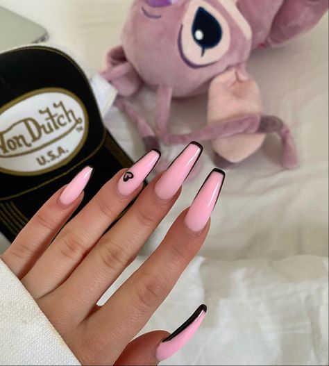 Black And Baby Pink Nails, Baby Pink And Black Nails, Black Heart Nails, Baby Pink Nails Acrylic, Pink And Black Nails, Random Nails, Nail Inspo Ideas, Pink Nails Acrylic, Baby Pink Nails