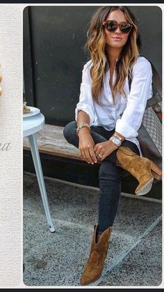 Outfit Botas, Look Boho Chic, Mode Tips, Booties Outfit, Looks Country, Black Outfits, Mode Casual, Looks Street Style, Mode Inspo