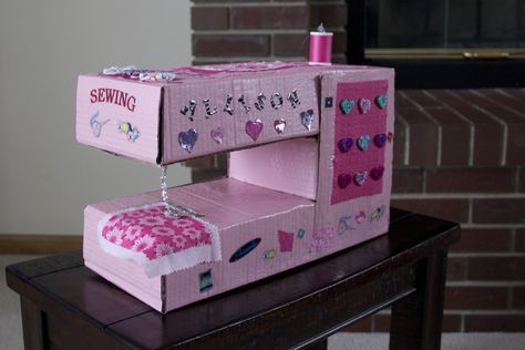 Valentine Shoebox Ideas For School, Elementary Valentines Box Ideas, Valentine Box Contest Ideas, Dance Valentine Box Ideas, Unique Valentines Box Ideas Creative, Valentine Box Ideas For Adults, Barbie Valentine Box Ideas, Cute Valentines Box Ideas, Valentines Day Boxes For School For Girl