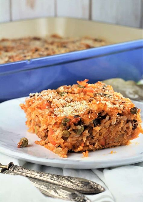 Sicilian Rice Casserole, all the wonderful flavors of arancini but without the frying! Vegan Sicilian Recipes, Arancini Casserole, Mangia Bedda, Recipe Apps, Arancini Recipe, Sicilian Food, Italian Rice, Italian Cookie Recipes, Vegan Rice