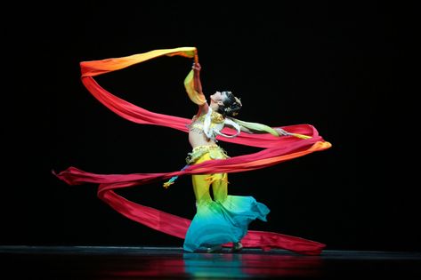 Beauty Beyond Words: Ancient Chinese Dance Classics Ancient Music, Ribbon Dance, Rainbow Dance, Cultural Dance, Chinese Dance, Fan Dance, Dance Movement, Traditional Dance, Journey To The West