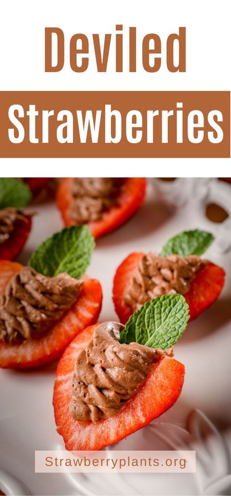 These deviled strawberries are made from scratch using only a few ingredients. With photo and video instructions. Deviled Strawberries, Party Snacks Easy, Summertime Drinks, Devils Food, Favorite Dessert Recipes, Favorite Dessert, Fruit Dip, Chocolate Filling, Made From Scratch