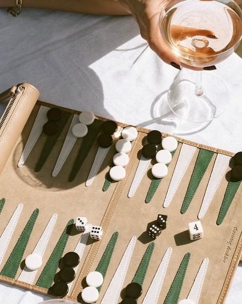 Travel Backgammon, Destination Wedding Gifts, Libra Gifts, Wedding Gift Guide, Backgammon Board, Personalized Tie, Best Housewarming Gifts, Backgammon Set, Personalized Couple Gifts