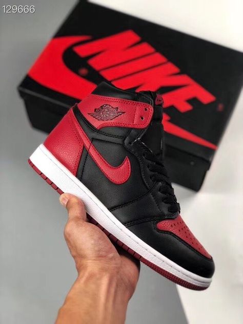 Black And Red Air Jordans, Red Shoes Aesthetic, Tenis Nike Jordan, Jordans 1s, Jordans Black And Red, Spider Oc, Air Jordan 11 Bred, Black Quince, Black And Gold Shoes