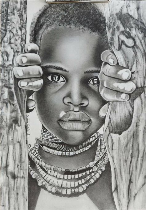 African Drawings Black Art Sketch, Drawing Of African Woman, Realistic Afro Drawing, African Lady Drawing, African Woman Art Black And White, Ebony Pencil Drawing, Unusual People, African Drawings, Abstract Pencil Drawings