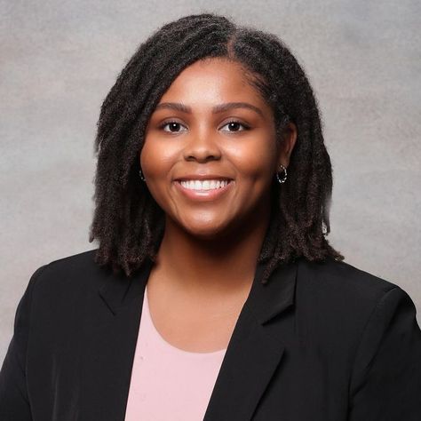 Maiya 🖤 on Instagram: "happy #texturetuesday ft. my faculty headshot from my new job! If anyone tells you that locs can’t be professional, please direct them to this pic 👩🏽‍🔬✨" Professional Women With Locs, Women With Locs, Natural Styles, Loc Styles, Professional Women, New Job, Black Women Hairstyles, Locs, Natural Hair Styles