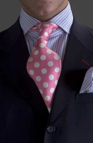 Pink polka dots. Jazzy Outfits, Blue Suits, Polka Dot Tie, Custom Suit, Fashion Suits, Sharp Dressed Man, Suit Up, Man Style, Pattern Play