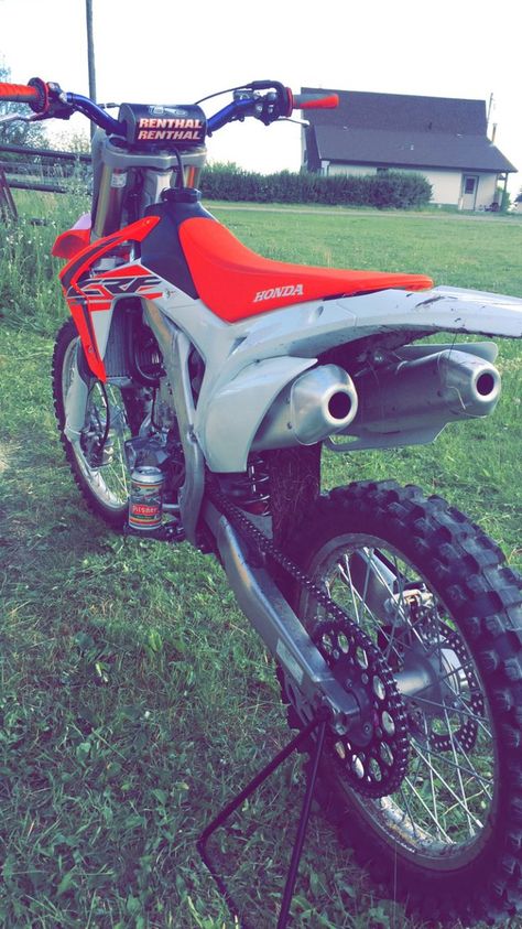 Dirt scoot | Trucs de voiture, Tmax yamaha, Moto cross Moto Cross Snapchat, 125cc Dirt Bike, Honda Crf 250, Yamaha Dirt Bikes, Tmax Yamaha, Motocross Kit, Enduro Motocross, Motocross Love, Cool Dirt Bikes