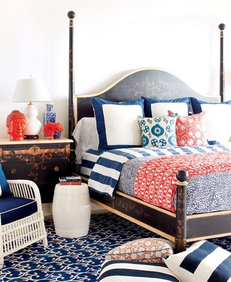 Navy + White + Coral Bedroom | Tortoise Shell Bed | Bedrooms...I like the color combo! Chinoiserie Bedroom, Coral Bedroom, Dreamy Bedrooms, Blue Bedroom, Bedroom Styles, Beautiful Bedrooms, Facades, Bed Room, Beach House Decor