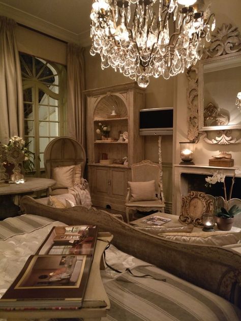 Rh Dorm, Wealthy Life, To New Beginnings, Glam Bedroom, Dorm Inspo, Romantic Bedroom, Dream Room Inspiration, French Farmhouse, Dream House Interior