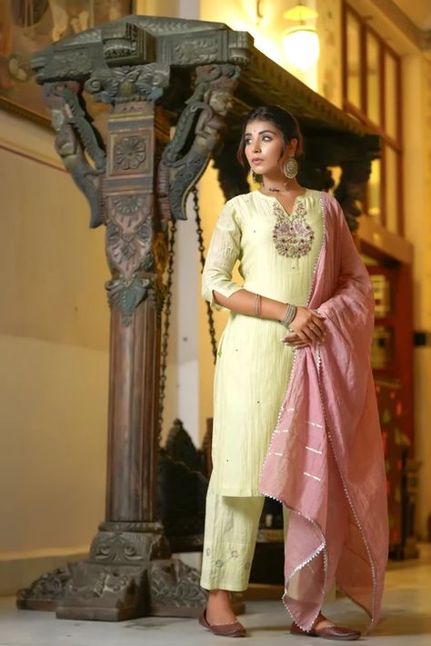 Pista Green Chanderi Hand Embroidered Kurta – Dvibgyor Green And Pink Combination, Pink Combination, Pista Green, Latest Dress Design, Spring Morning, Long Kaftan, Bird Motif, Embroidered Neckline, Green And Pink