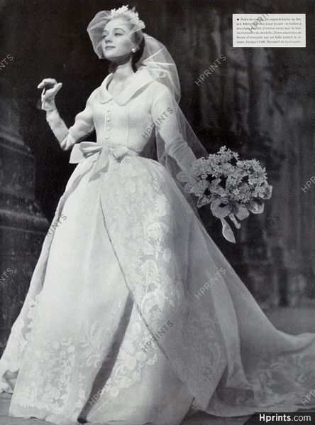 Image file to download and vintage original print published in 1953 Jacques Fath Wedding Dress, Embroidery, Pierre Brivet, Lachaume photography by Henry Clarke — Jacques Fath, Dressmakers Wedding Dresses Vintage 50s, Dior Wedding Dresses, Dior Wedding, Wedding Dresses 50s, Vintage Wedding Gowns, Beautiful Beach Wedding, Vintage Wedding Photos, Vintage Brides, Trendy Wedding Dresses