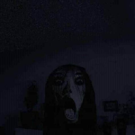 Horror Images Darkness, Analog Horror Face, Analog Horror Monsters, Withering Rose, Uncanny Horror, Scp Horror, Analogue Horror Aesthetic, The Fog Is Coming, Creepy Pfp