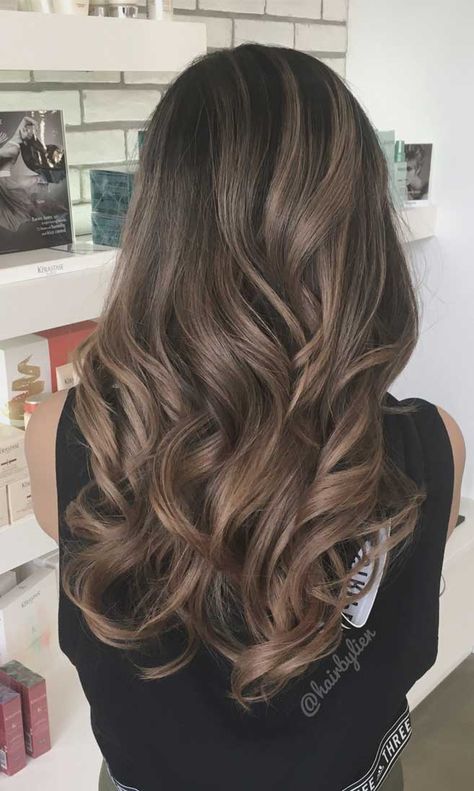 49 Beautiful Light Brown Hair Color To Try For A New Look Gorgeous Balayage Hair Color Ideas - brown Balayage Highlights,Beachy balayage hair color #balayage #blondebalayage #hairpainting #hairpainters #bronde #brondebalayage #highlights #ombrehair Trendy Hair Highlights, Asian Balayage, Hair Color Asian, Brown Hair Shades, Brown Ombre Hair, Balayage Ombré, Hair Color Light Brown, Brunette Balayage Hair, Ombré Hair