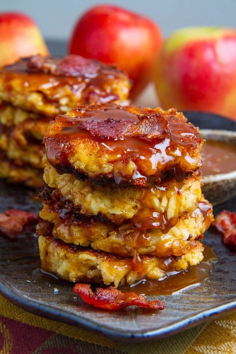 Apple Cheddar, Caramel Recipes Sauce, Crumbled Bacon, Bacon Recipes, Adobo, Spaghetti Squash, Caramel Sauce, Beignets, Apple Recipes