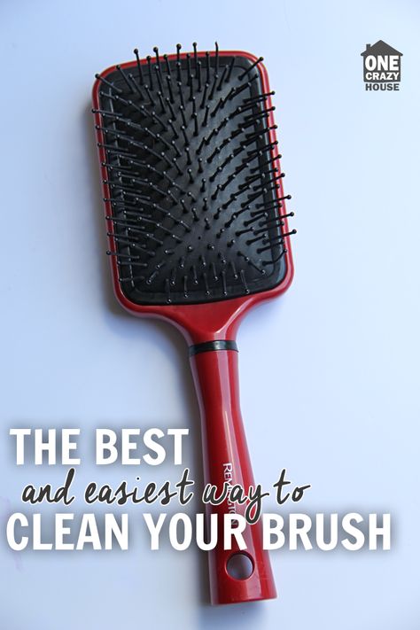 Easiest way to clean your hair brush. No scrubbing required! Clean Hairbrush, Best Hair Brush, Cleaning Painted Walls, Crazy House, Glass Cooktop, Hair Brushes, Clean Hair, Clean Dishwasher, Natural Cleaning Products