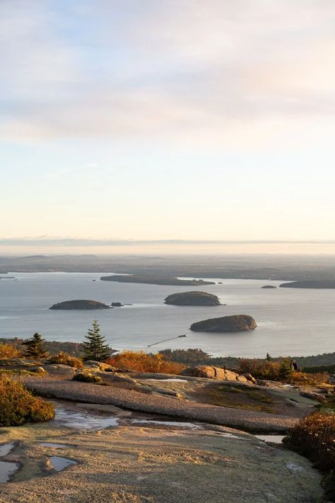 Acadia National Park Itinerary: 2, 3 or 4 Days in the Park! - Adventures of A+K Acadia National Park Map, Maine In The Fall, National Park Itinerary, Sky Go, Mountain Sunrise, Fall Road Trip, East Coast Road Trip, New England Fall, National Parks Map