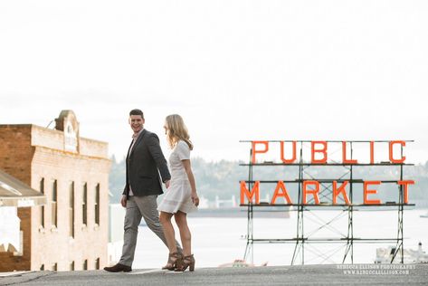 Photoshoot Prompts, Pikes Place, Mountain Engagement Session, Pike Place Market, Photos Inspo, Downtown Seattle, Pike Place, Mountain Engagement, Late Afternoon