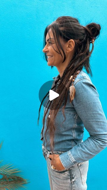 Marjolein van der Weide on Instagram: "✨ F A B I E N N E ✨ the Partial Queen   Good things happen when they aline with their divine moment.   Fabienne has been waiting to get her hair locked up for a long time, finding the right time in her life to feel the empowerment, getting her dreadlocks done.  And the transformation was REAL 🙌, her smile didn’t leave her face in the 4.5 hours of installing her 20 beautiful locs. We were both so much in awe how stunningly her partial turned out.  Enjoy the start of your dread journey Fabienne, treasure “your girls” 😍 . .  . #hairtransformation #hairsalon #dreadlocks #partialdreads #newhair #dreadlockartist #longhair #explorepage✨" Partial Dreads With Bangs, Half Dreads Partial Dreadlocks, Partial Dreads Short Hair, Partial Dreads Hairstyles, Half Head Dreadlocks, Partial Dreadlocks, Half Dreads, Dread Journey, Dreads Short Hair