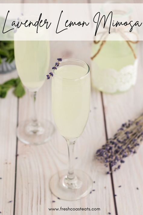 This spring mimosa recipe is made with sparkling wine, lemonade with a touch of aromatic lavender. It is the perfect cocktail for a bridal shower or baby shower. Not only is this lavender mimosa… Lavender Mimosa Recipe, Seasonal Eating Recipes, Lemonade Mimosa, Mimosa Recipe Easy, Lavender Mimosa, Easy Spring Recipes, Lavender Cocktail, Summertime Cocktail, Seasonal Eating