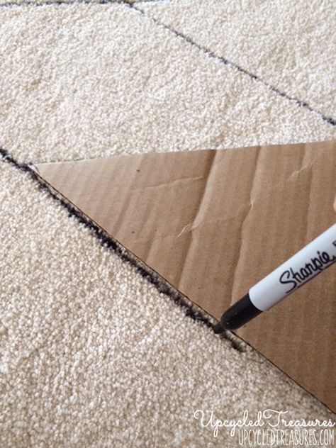 DIY Sharpie Rug, A West Elm Rug Knockoff | MountainModernLife.com Rug Hacks, Drop Cloth Rug, Wall Bookshelves Kids, Aesthetic Home Decor Ideas, West Elm Rug, Area Rugs Diy, West Elm Inspired, Painting Carpet, Diy Sharpie