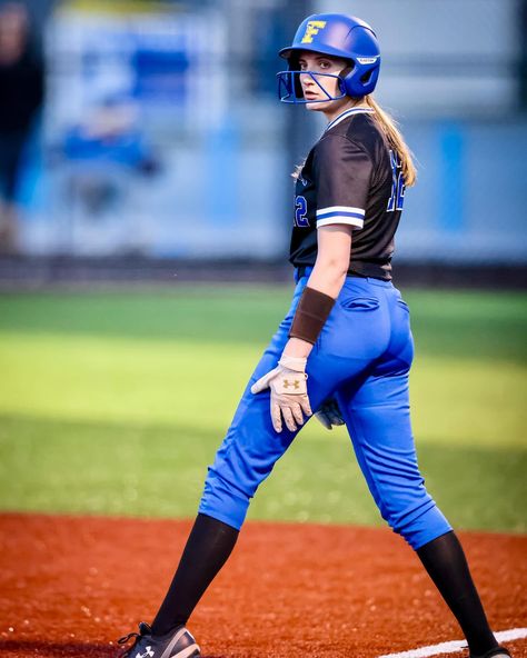 Had a little softball action out at Findlay high school. St Mary’s Prep came to town, they came up just a little short. Nice win Findlay. See the rest at https://www.findlaysportsphoto.com @findlayhs_softball #sportsphotography #seniorsportsphotographer #canonsports #canonsportsphotography #nwohiophotographer #ourppa Softball Action Shots, Softball Pictures Poses, Softball Pictures, Action Shots, Pictures Poses, Sport Photography, St Mary, Sports Photography, Photography Inspo