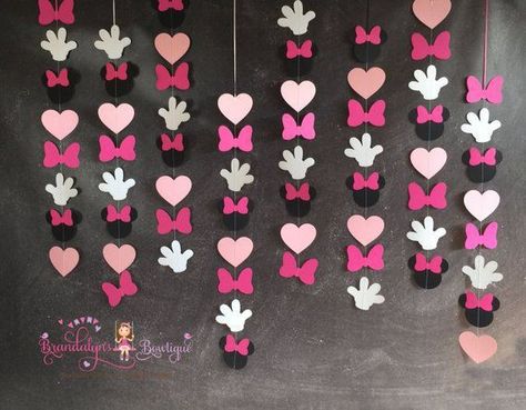 Vertical Garland, Γενέθλια Mickey Mouse, Minnie Mouse Birthday Theme, Minnie Mouse Decorations, Minnie Mouse Theme Party, Birthday Craft, Minnie Mouse Birthday Party Decorations, Minnie Mouse Birthday Decorations, Minnie Mouse Baby Shower