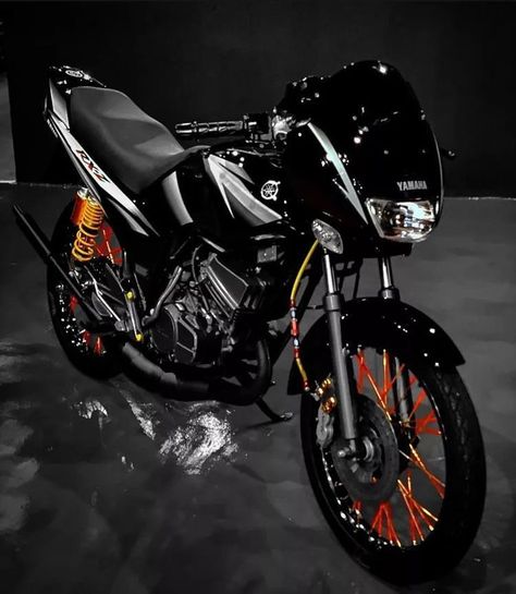 Rxz Yamaha Wallpaper, Motor Malaysia, Thai Concept Motorcycle Design, Dt Yamaha, Rider Wallpaper, Ghost Rider Wallpaper, Akira Anime, Yamaha Rxz, Motor Mobil