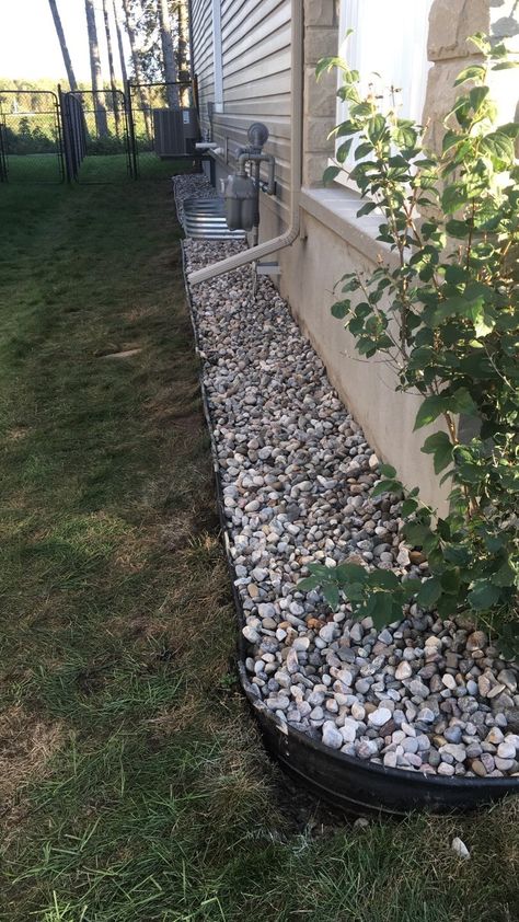 Drain Landscaping, Foundation Garden, Rock Beds, Exterior Upgrades, Yard Remodel, Modern Pool House, Ac Ideas, Side Yard Landscaping, Diy Lawn