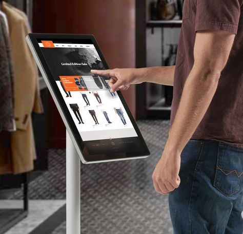 Touch: the future of in-store retail - Raconteur Retail Space Ideas, Small Retail Space, Interactive Retail, Digital Retail, Digital Signage Displays, Modular Display, Modern Ideas, Interactive Installation, Point Of Purchase