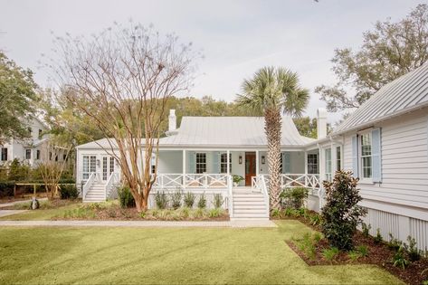 Project Reveal: Sully Sanctuary Charleston Design, Megan Molten, Island Beach House, White Exterior Houses, Sullivans Island, Surf Shack, Tropical Wallpaper, Island Home, Marble Floor