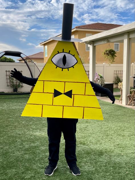 DIY - Bill Cipher Costume: Folding project boards, black poster board, acrylic paints, plastic needle point mesh for eye, popsicle sticks to keep the folds from closing in, pool noodle to make shoulder mounts & project lights. Bill Cipher Costume, Gravity Falls Costumes, Bill Cipher Human, Disney Xd Cartoons, Gravity Falls Cosplay, Halloween Costume Suit, Gravity Falls Bill Cipher, Fall Memes, Creepy Halloween Makeup